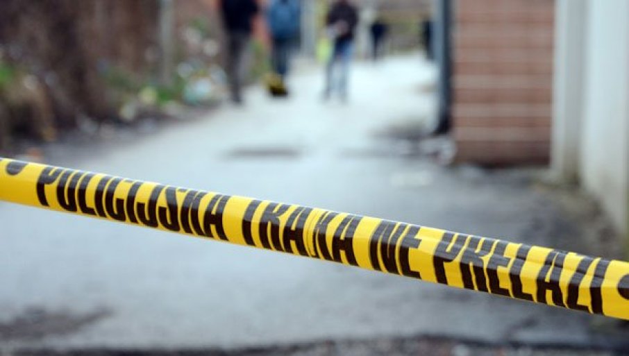Građani Štrpca u strahu: Policija nas drži pod prismotrom, opština i ulice i dalje blokirane
