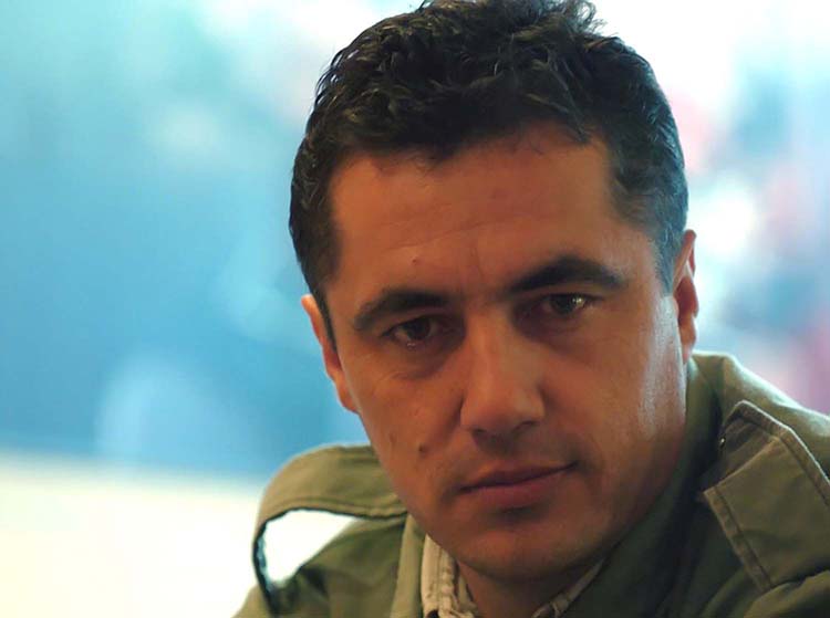 Božić ne pominjati, Bogu se ne moliti, u crkvu ne ići