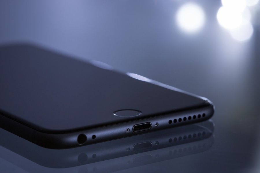 Naredne godine Apple pravi jeftiniji iPhone
