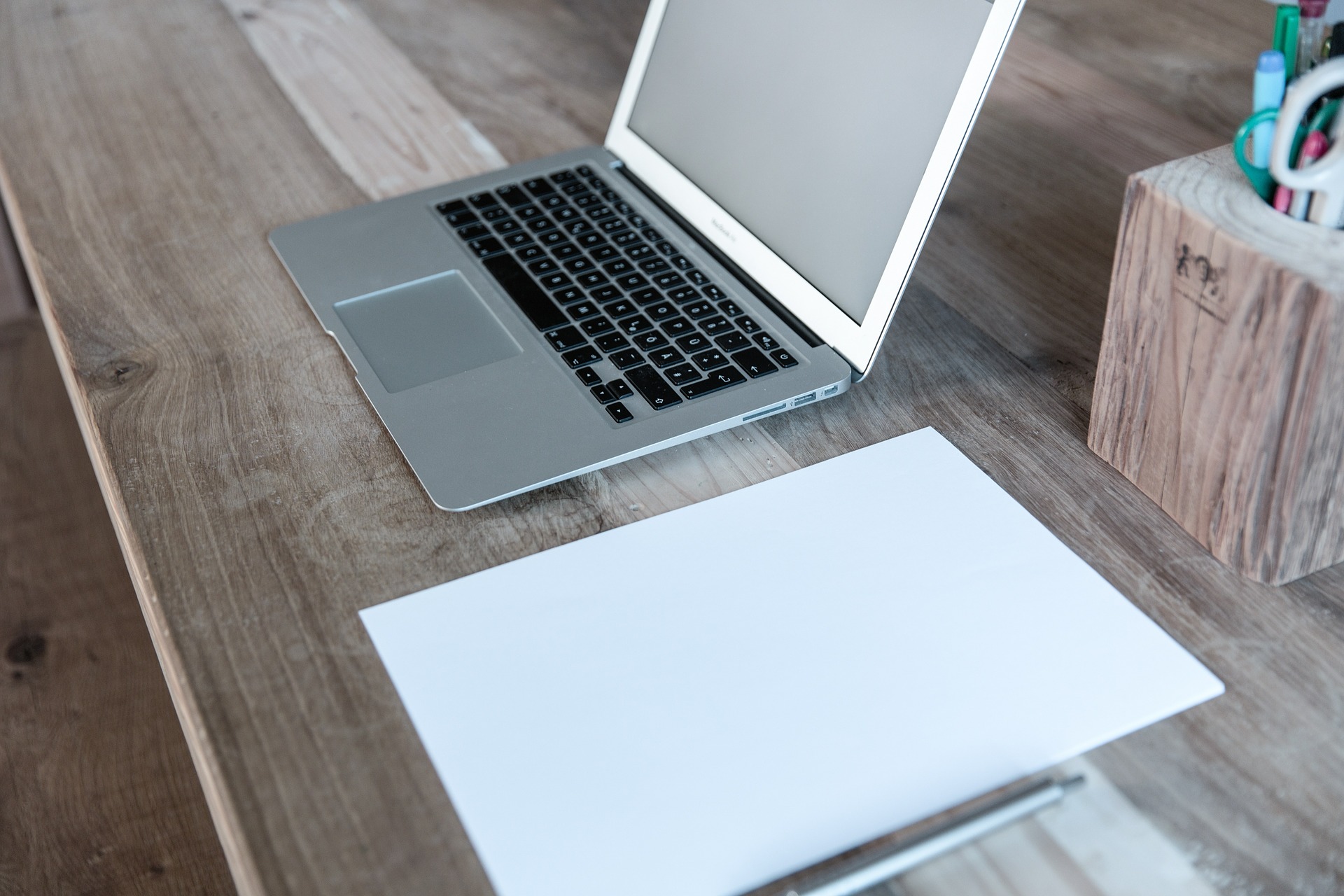 Nove digitalne usluge za građane od početka godine: Elektronska registracija rođenja, smrti…
