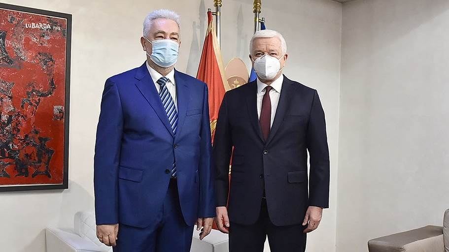 Još jedna prevara: Krivokapiću plaćamo 11 savjetnika, svakog mjeseca po 14.000 evra, a obećao je da neće biti kao DPS!
