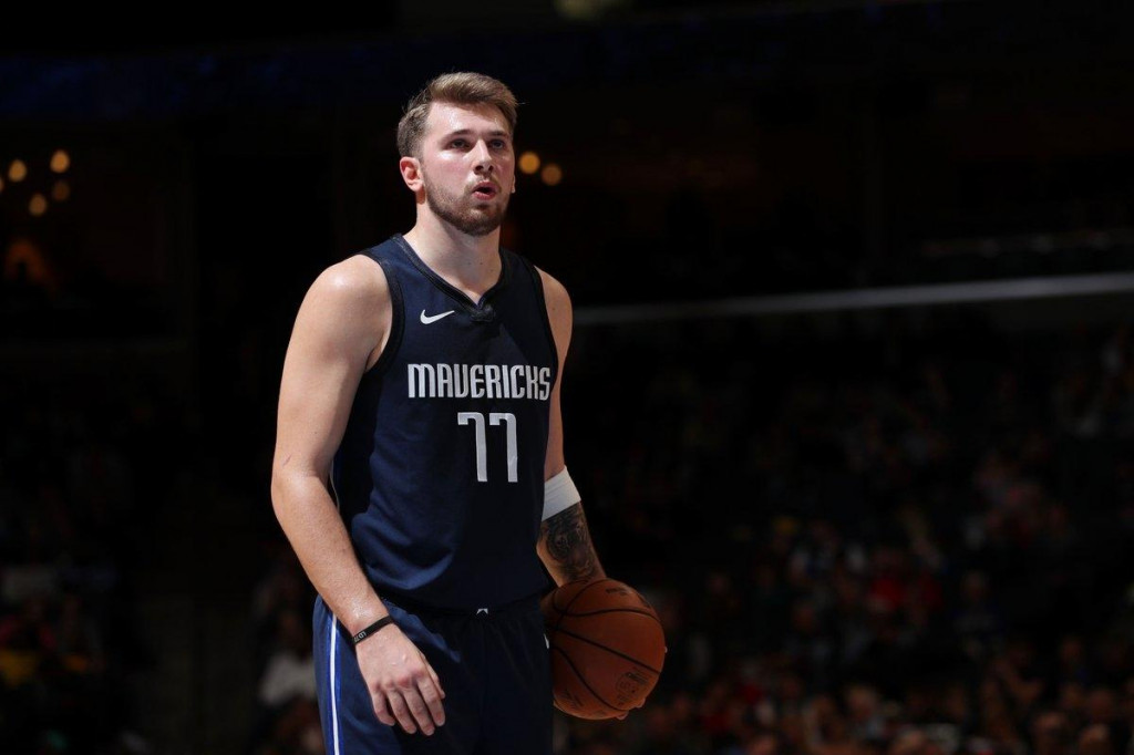 Dončić dominirao, ali Dalas izgubio, Džejms srušio Seltikse