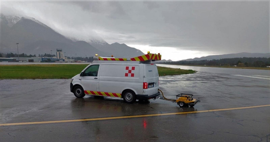 Aerodromi CG: Sigurnost putnika viša, urađena mjerenja na poletno-sletnim stazama na oba aerodroma