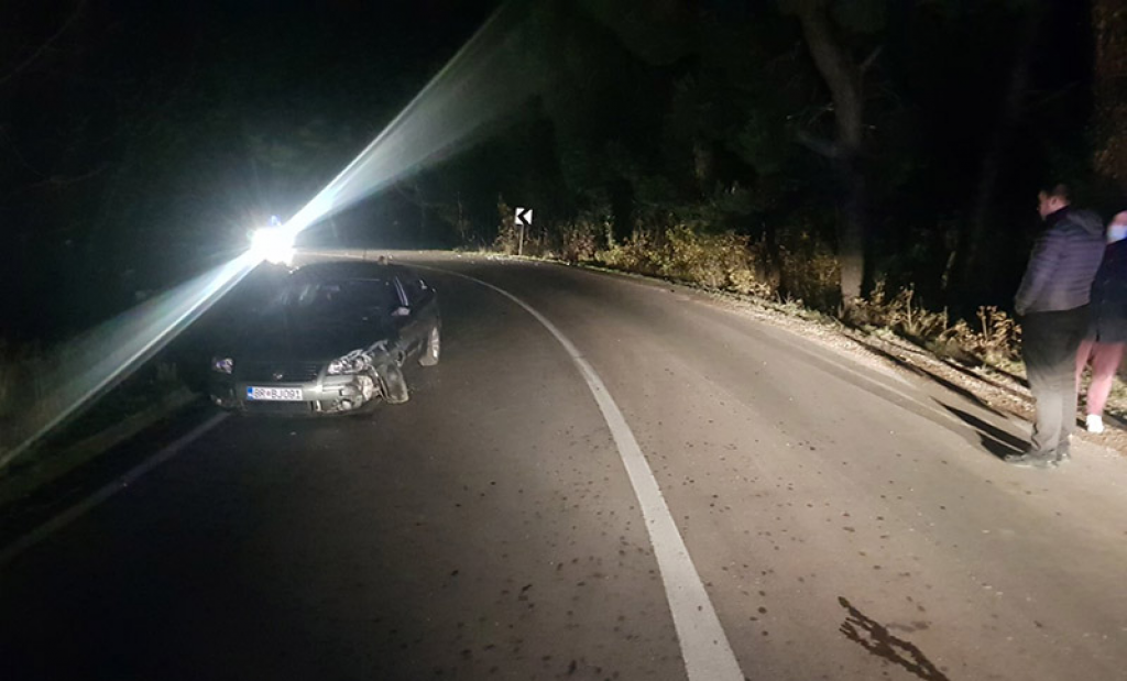 U blizini Sutomora: U saobraćajnoj nezgodi ozbiljno povrijeđene četiri osobe