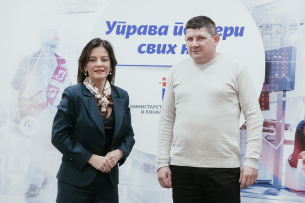 Obradović: Podrška MDULS Krupnju za unapređenje funkcionisanja opštinske uprave