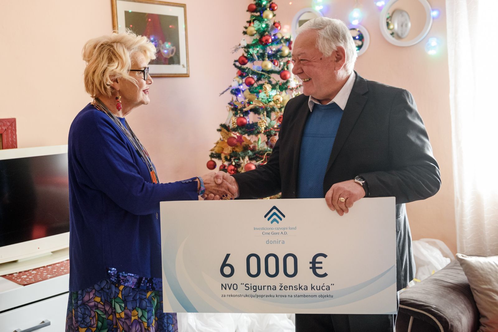 “Osvježilo”: Ljiljani Raičević 6.000 evra od IRF-a, narodnim kuhinjama ni cent