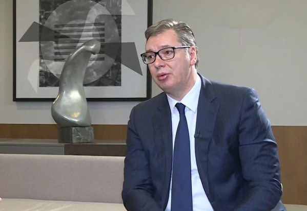 Vučić: Viola fon Kramon se ničim drugim ne bavi osim olajavanjem Srbije