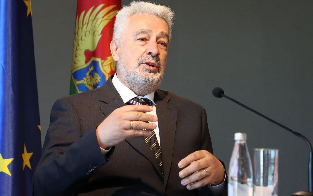 Premijer Krivokapić čestitao Dan novinara Crne Gore 23. januar