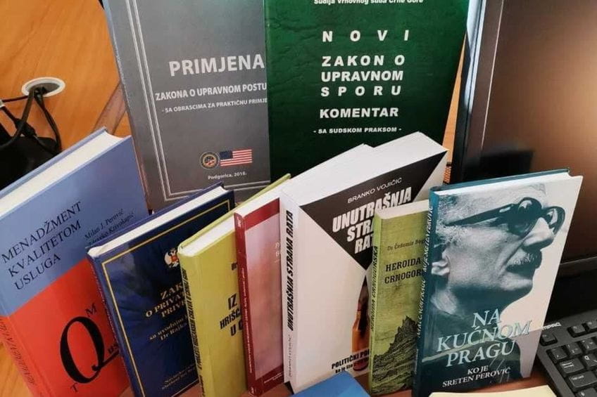 Uzajamna donacija knjiga između Centralne univerzitetske biblioteke i Skupštine