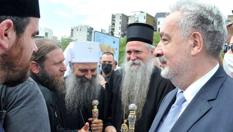 Nevjerovatni skandalozni Zdravko: Ćuti o stavovima vladike Irineja!