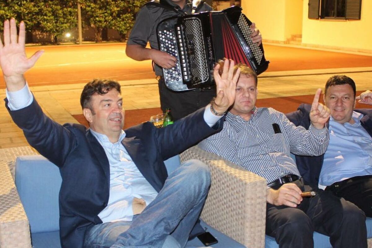 Knežević: Ko o čemu, Bokan o poštenju