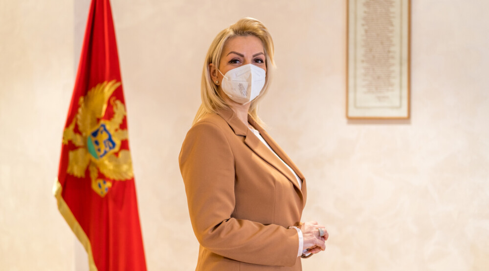 Borovinić Bojović: Vakcinisano dvije trećine zaposlenih u javnoj upravi, ne razmišlja se o obaveznoj vakcinaciji za zdravstvene radnike