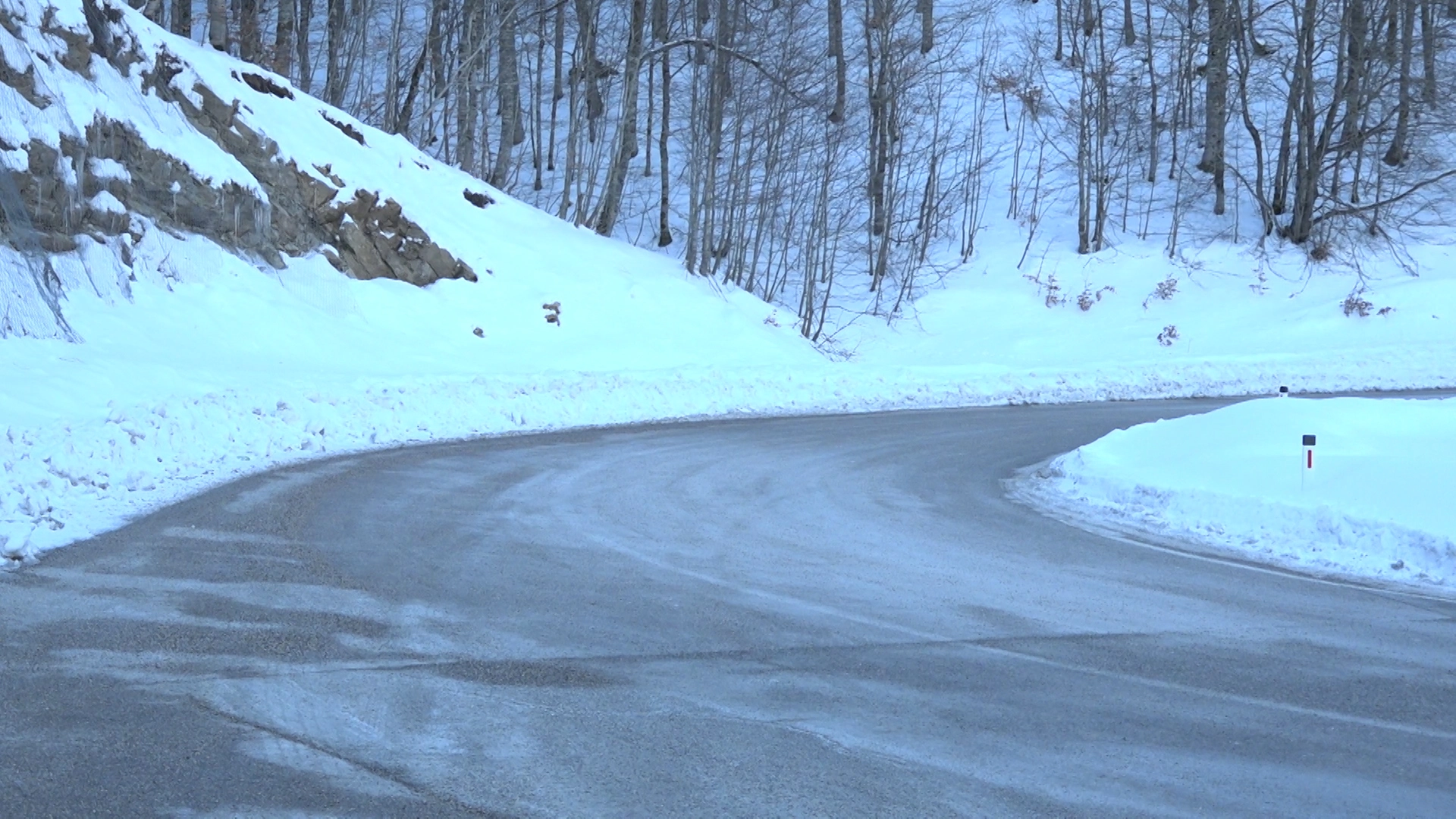 Put do Žabljaka prohodan, suvi kolovozi i dobra vidljivost