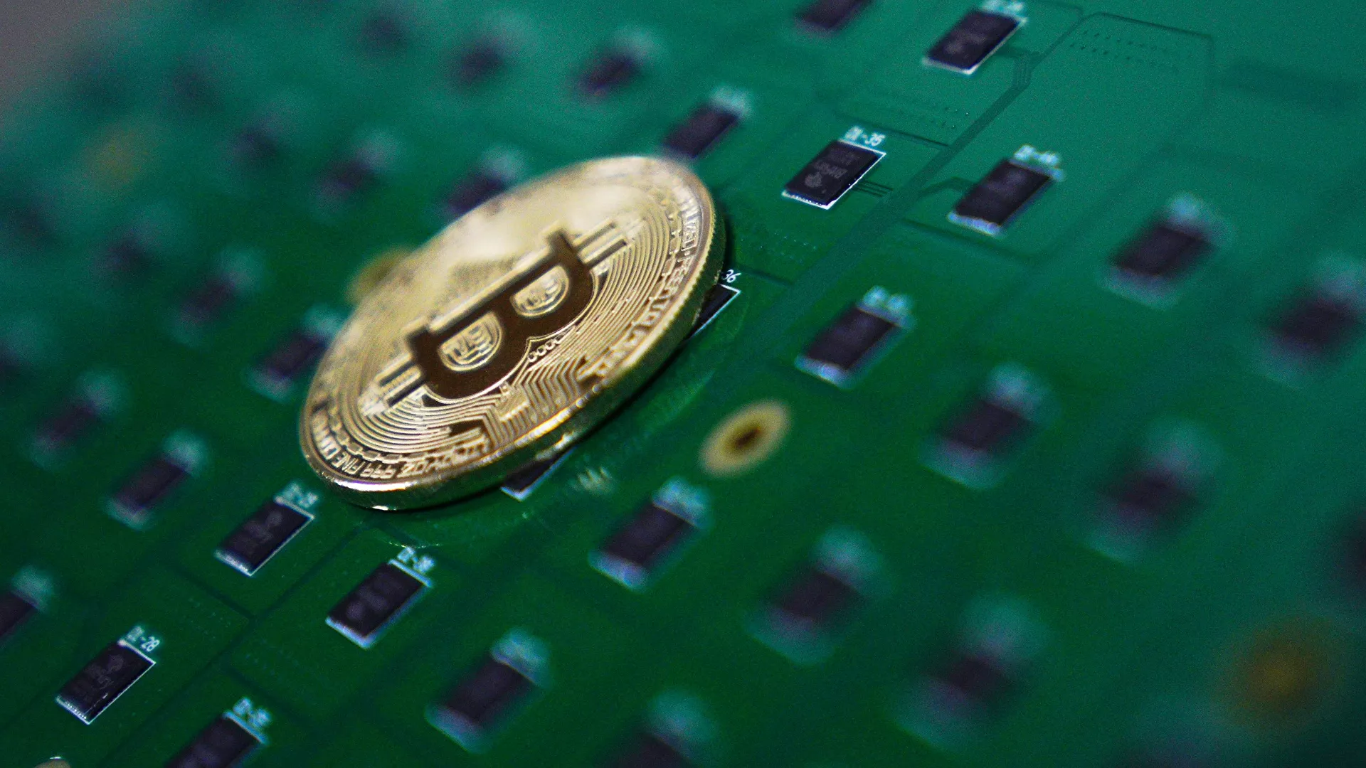 Bitkoin pao ispod 40.000 dolara