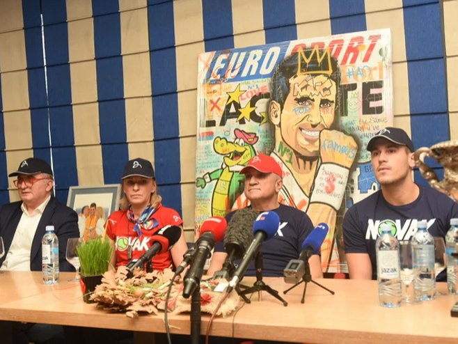 Pres konferencija porodice Đoković: Htjeli su da bace na koljena Novaka i Srbiju, ali su zaboravili da su Srbi ponosan i slobodarski narod!
