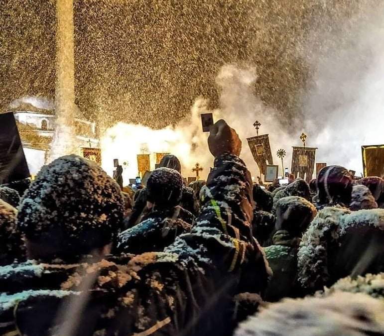 Na TV PRVA od 19:30 časova: Film „Branili smo svetinje“ večeras na televizijskim ekranima u Crnoj Gori