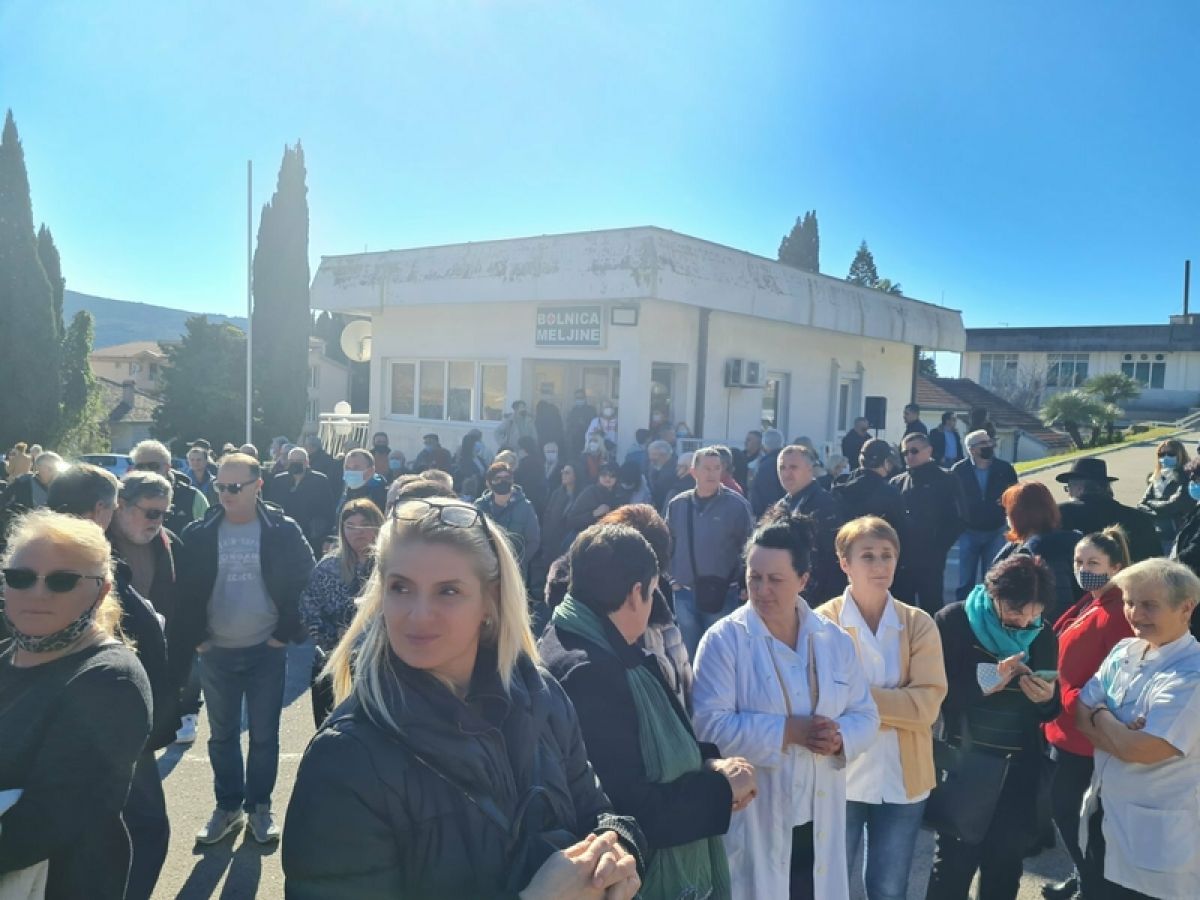 Protest u Herceg Novom: Bolnica Meljine se ne smije zatvoriti