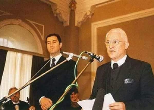 Kovačević odgovorio nikšićkom DPS-u Milovim citatom iz 1998.:  Bećkovićevo pjesničko djelo je spomenik slobodnoj Crnoj Gori!