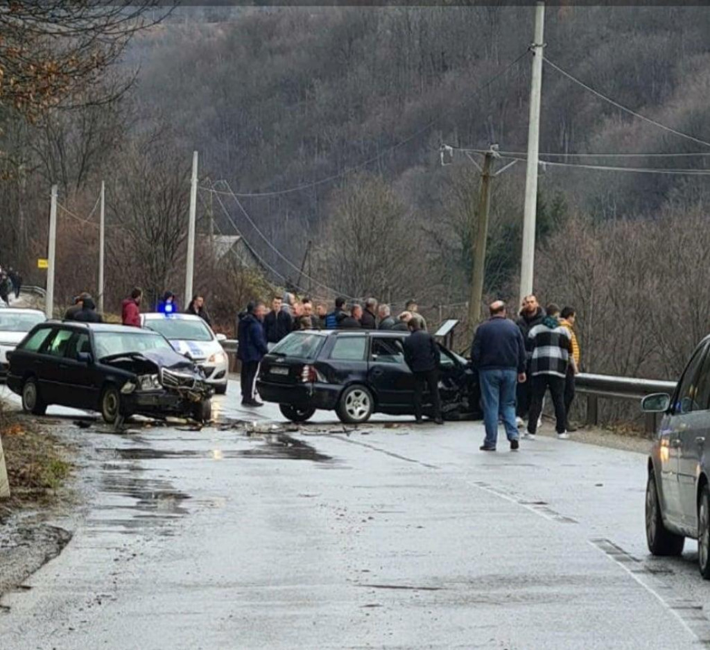 U udesu kod Ribarevina povrijeđeno više osoba