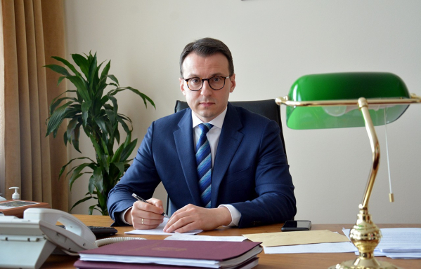 Petković: Borićemo se da se na KiM održe izbori 3. aprila