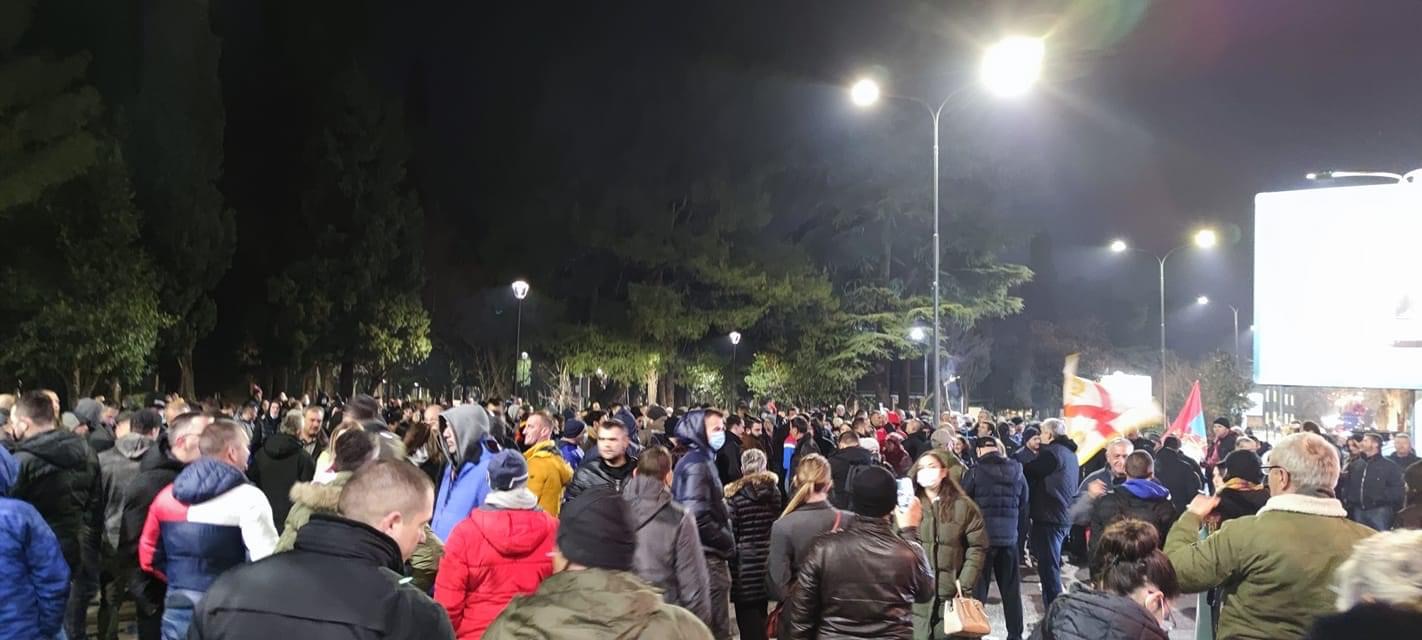 Za večeras: Najavljeno novo okupljanje ispred Vlade