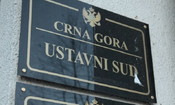 PRAVNA AKROBATIKA USTAVNOG SUDA CRNE GORE