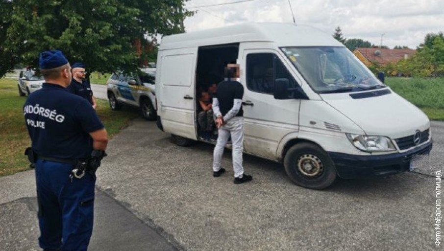 U Mađarskoj uhapšen Srpski državljanin zbog šverca 12 migranata