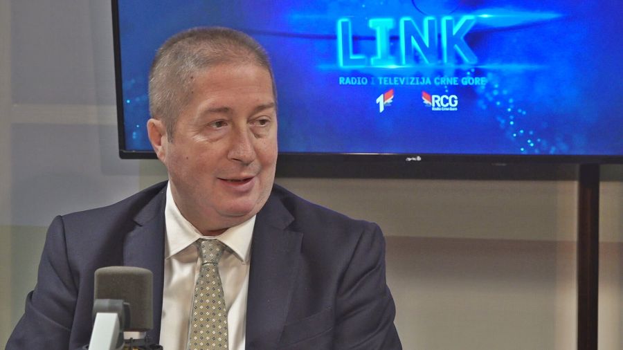 Đoković: Moguća postepena investiranja u dva crnogorska aerodroma