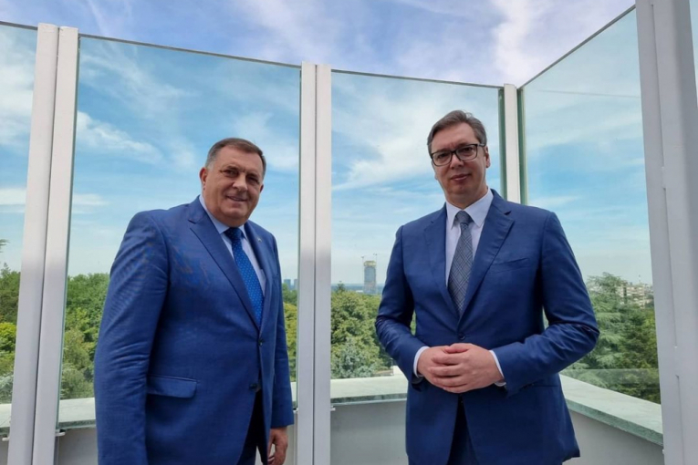 Vučić o odluci ambasadora EU da ne dođu u Orašac: Dodik ne može biti kriv za sve