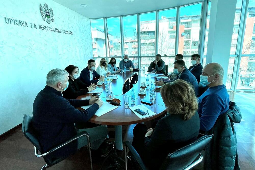 Sastanak Uprave za inspekcijske poslove i Unije poslodavaca: Inspektori će pratiti sprovode li se odredbe programa „Evropa sad“