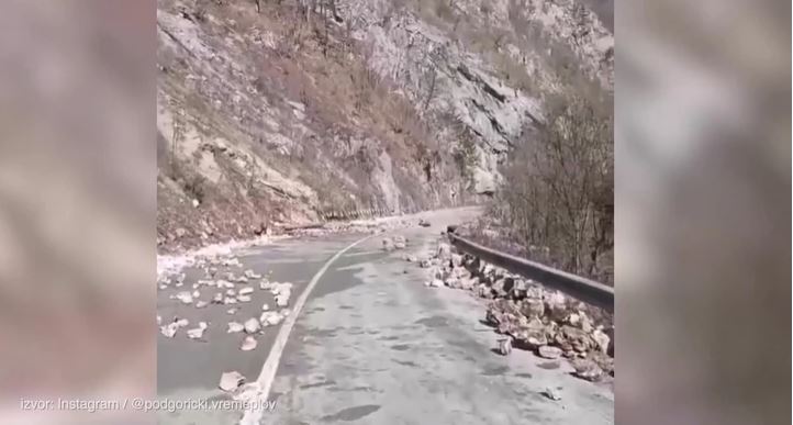 Auto moto savez: Voziti pažljivo zbog sitnih odrona