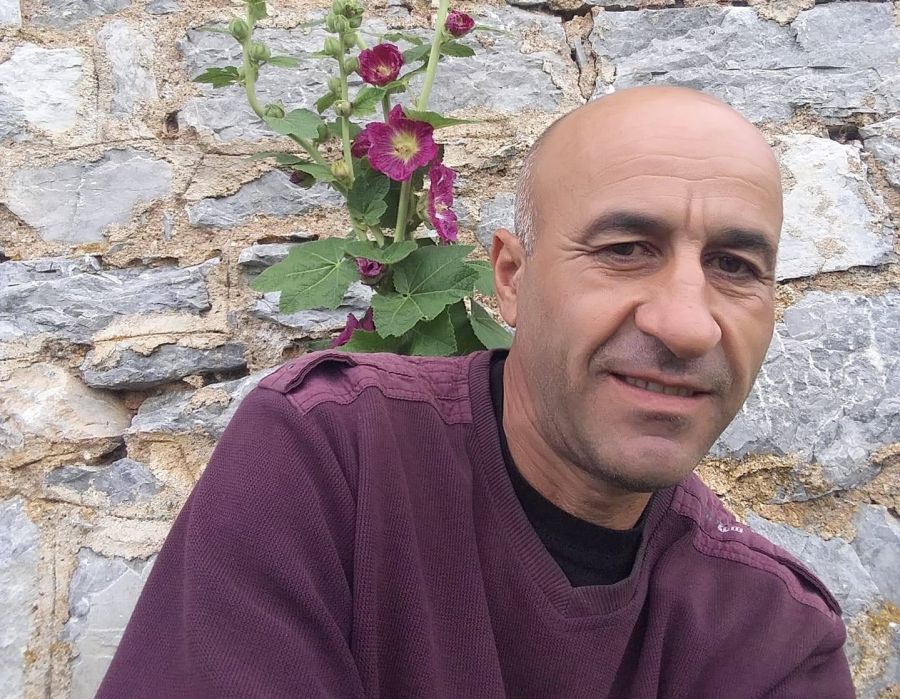 Bošković: Djeca ponovo nasilno predata majci od strane radnica Centra za socijalni rad!