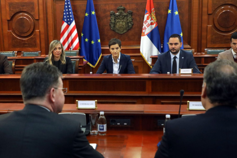 Brnabić se sastala sa Eskobarom i Lajčakom: Očekujemo formiranje ZSO i primjenu Briselskog sporazuma!