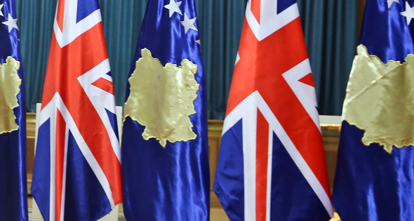 Britanija uskače u „kosovski ring“ kao — produžena ruka Amerike