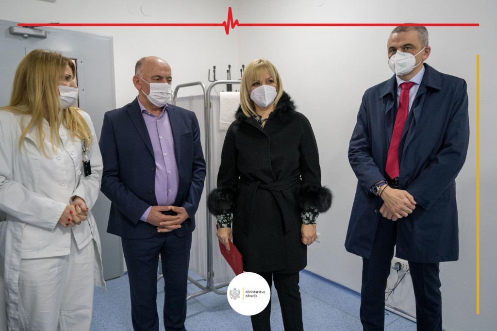 Dom zdravlja Podgorica dobio digitalni mamograf kao donaciju