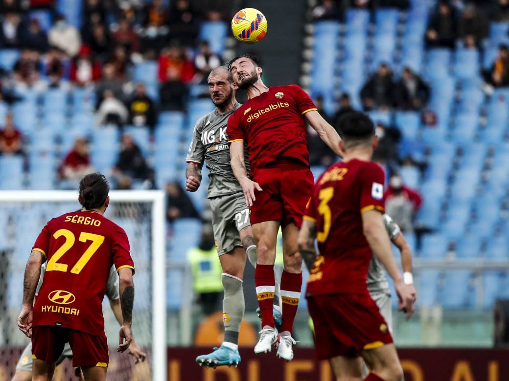 Roma i Đenova remizirali