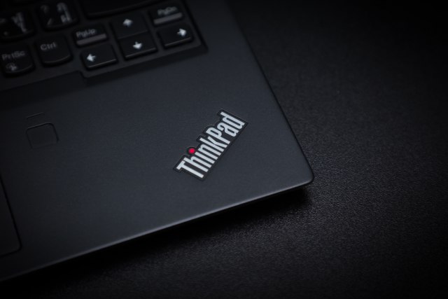 Novi Lenovo laptop ima bateriju koja traje 28 sati