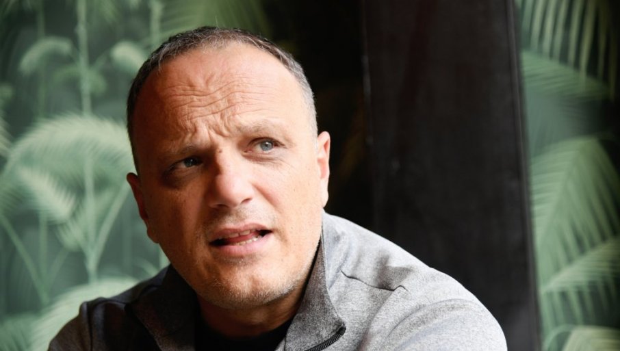Čurović: Mislim da u glumi nema umjetnosti, mi smo prosti izvođači radova