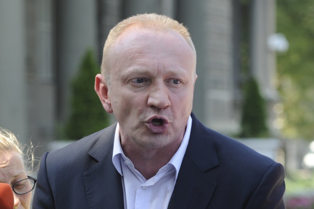 Đilas nezadovoljan istraživanjem javnog mnjenja, medijima i agenciji za istraživanje prijeti zatvorom!