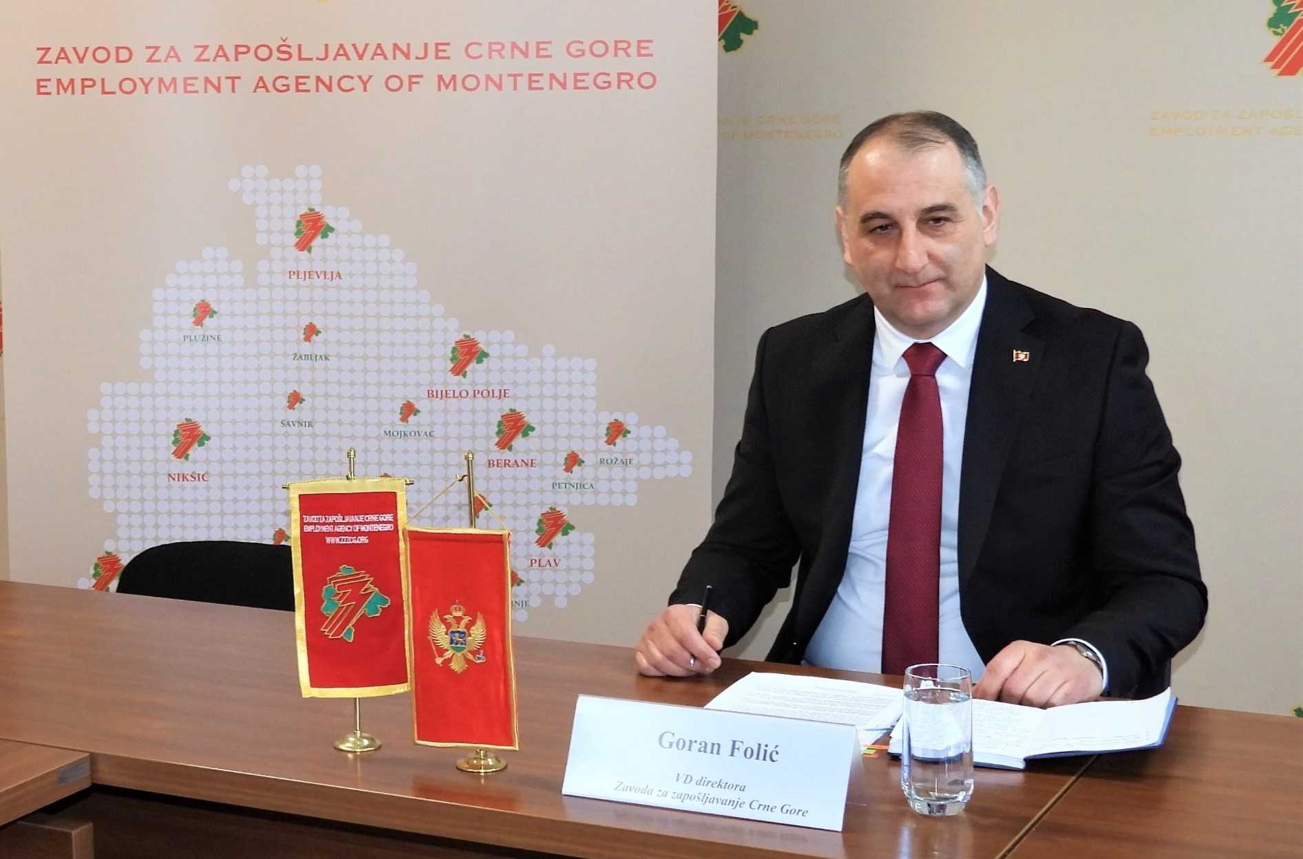 Folić: Bračni par Jelić ucjenjivao pravna i fizička lica da glasaju za DPS; Zbog nevraćenih kredita dug prema Zavodu 6 miliona evra!