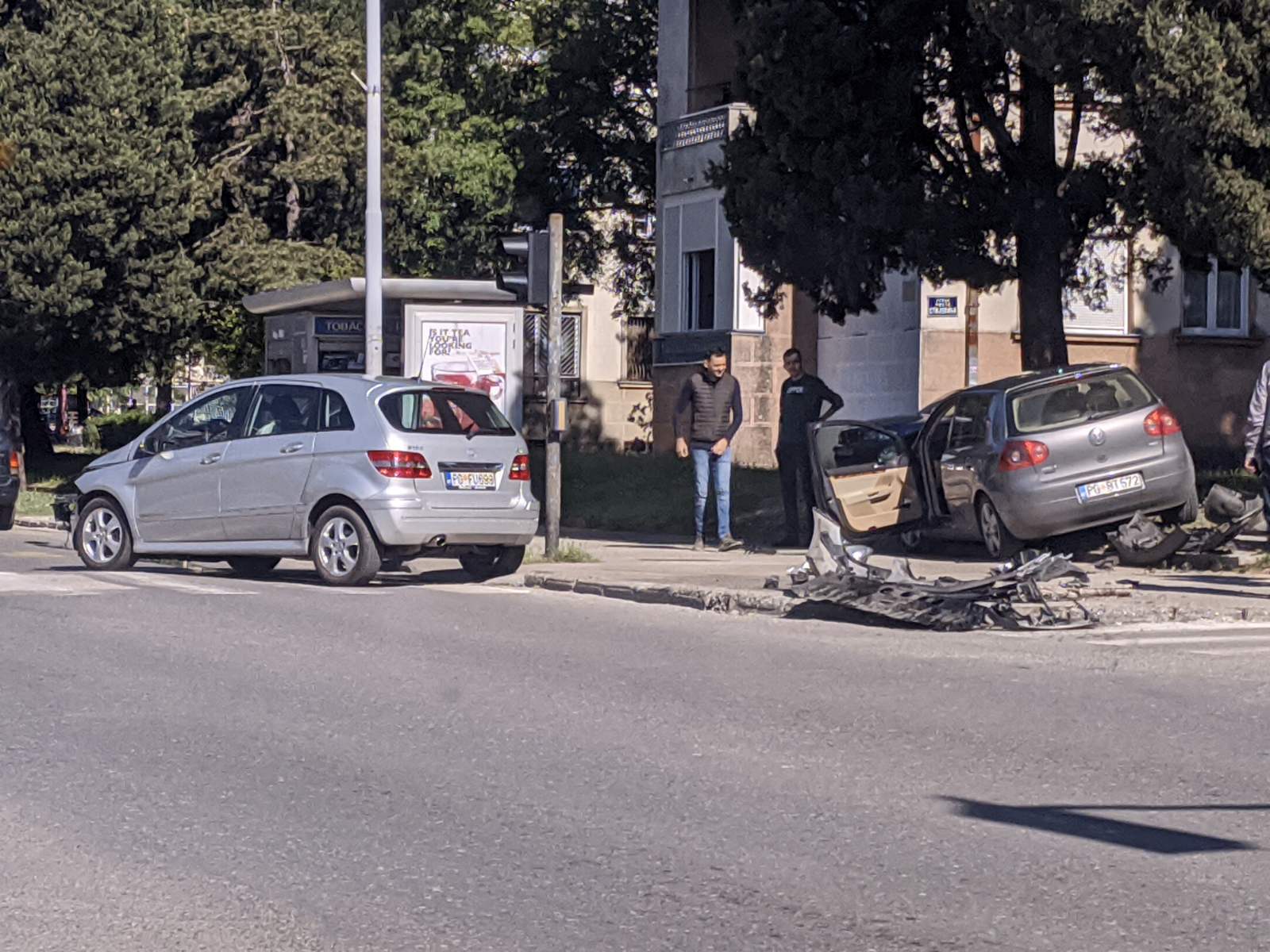 U poslednja 24 sata se dogodilo 16 saobraćajnih nezgoda