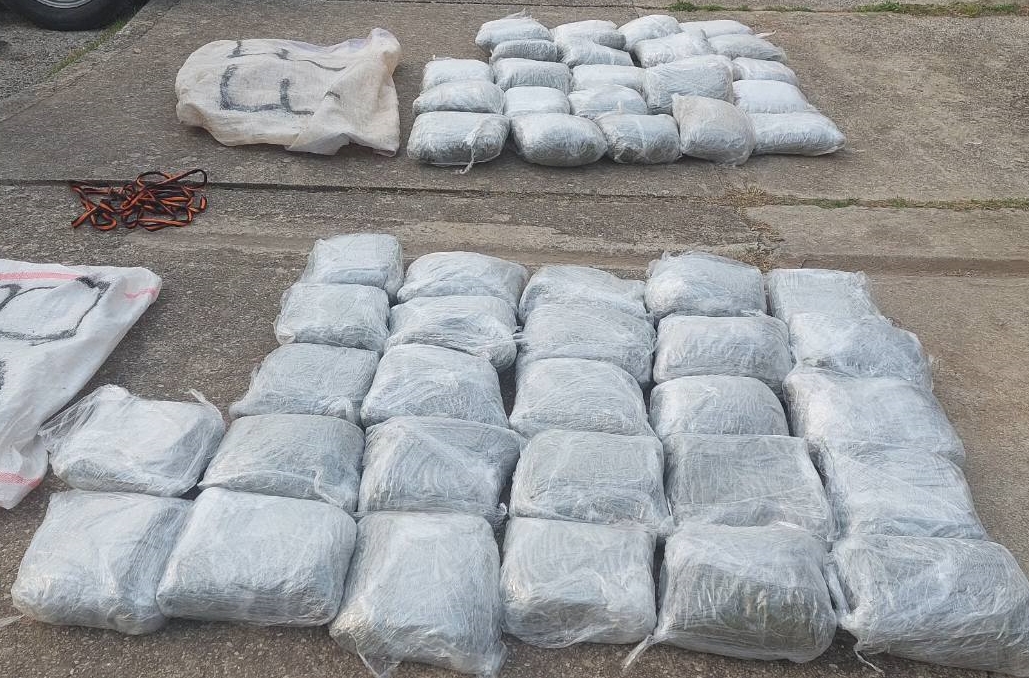 Spriječeno krijumčarenje iz Albanije: Granična policija zaplijenila 54 kilograma marihuane!