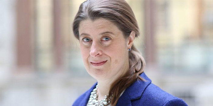 Kako je britanska ambasadorka veličala Vesnu Medenicu: Vi prednjačite u pravednim i pravičnim standardima!
