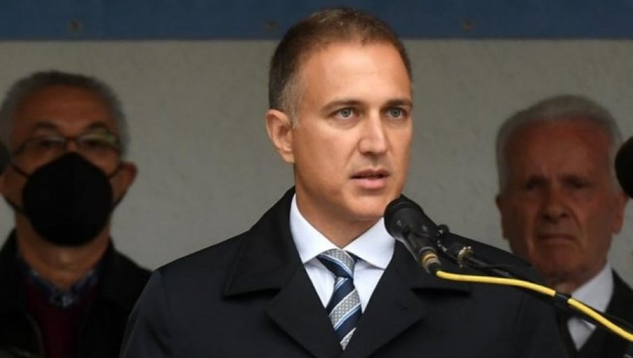 Stefanović: Ponosan sam na vojsku Srbije, cilj je da zadržimo vojni primat u regionu narednih 10 godina