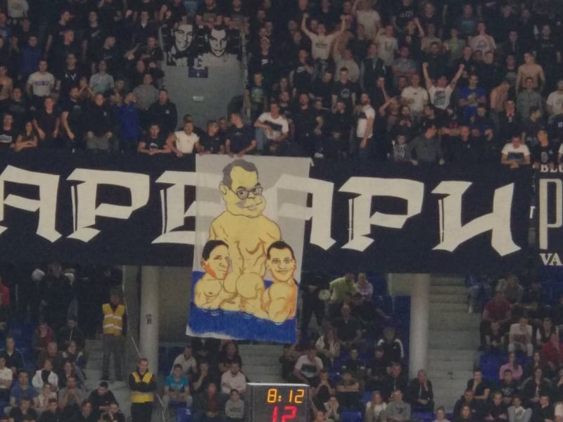 Skandal u „Morači“: Navijači Budućnosti vrijeđali Ivanovića i Radonjića!