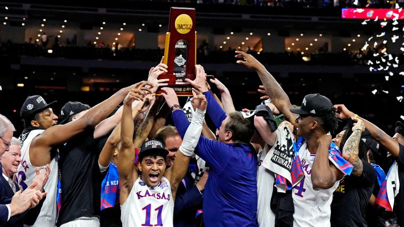 NCAA: Od „minus 15“ do pobjede za istoriju!