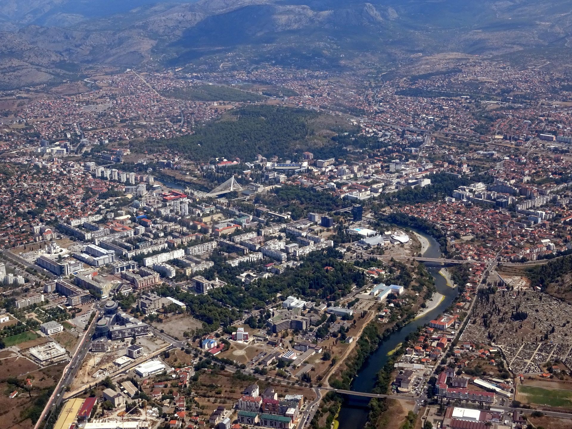 Podaci MONSTATA: U Podgorici više zaposlenih nego u 21 opštini ukupno