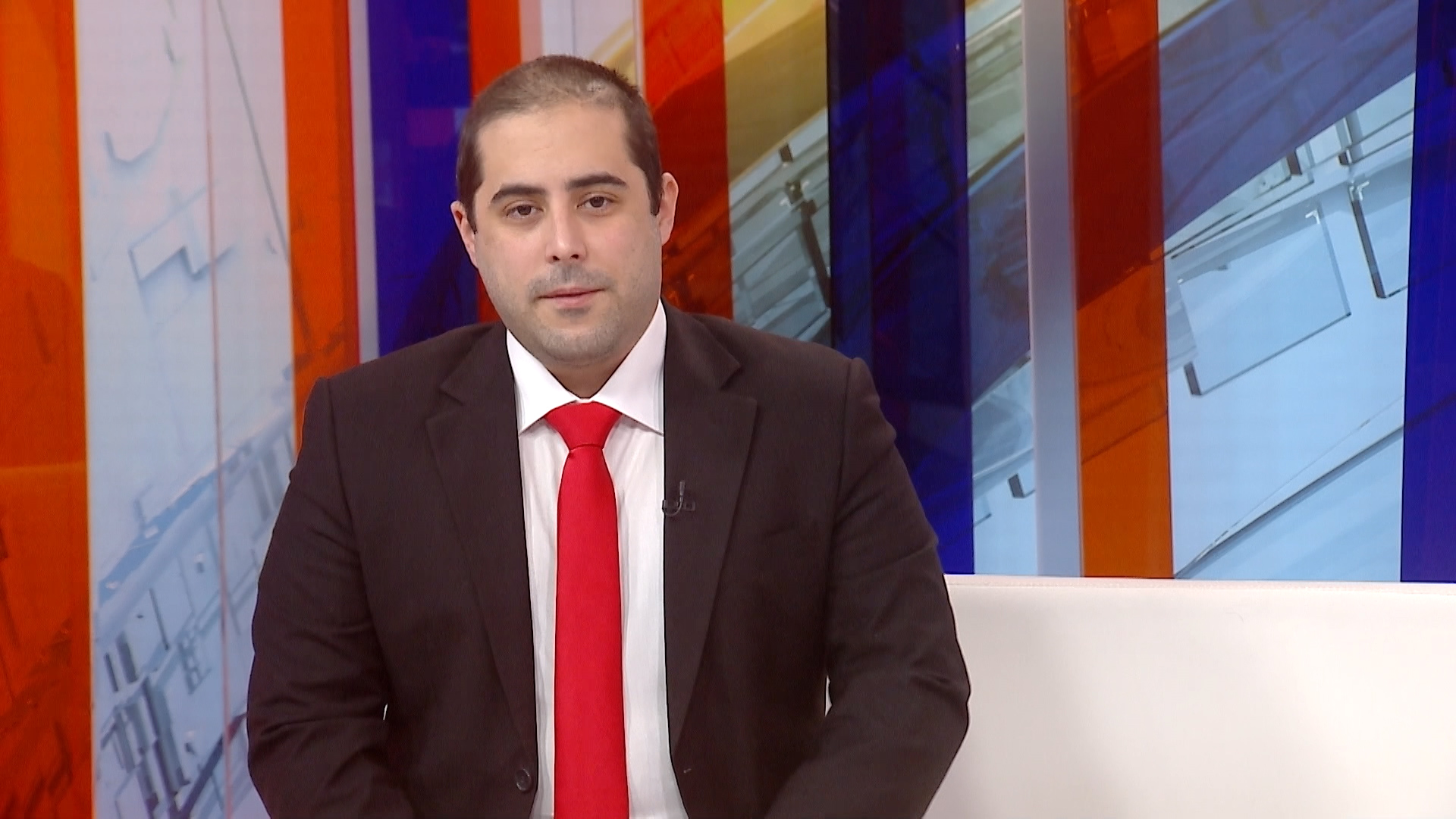 Miša Vacić: Članovi pokreta Moramo koji su pomagali prebacivanje ljudi za rat na strani Ukrajine treba da budu osuđeni