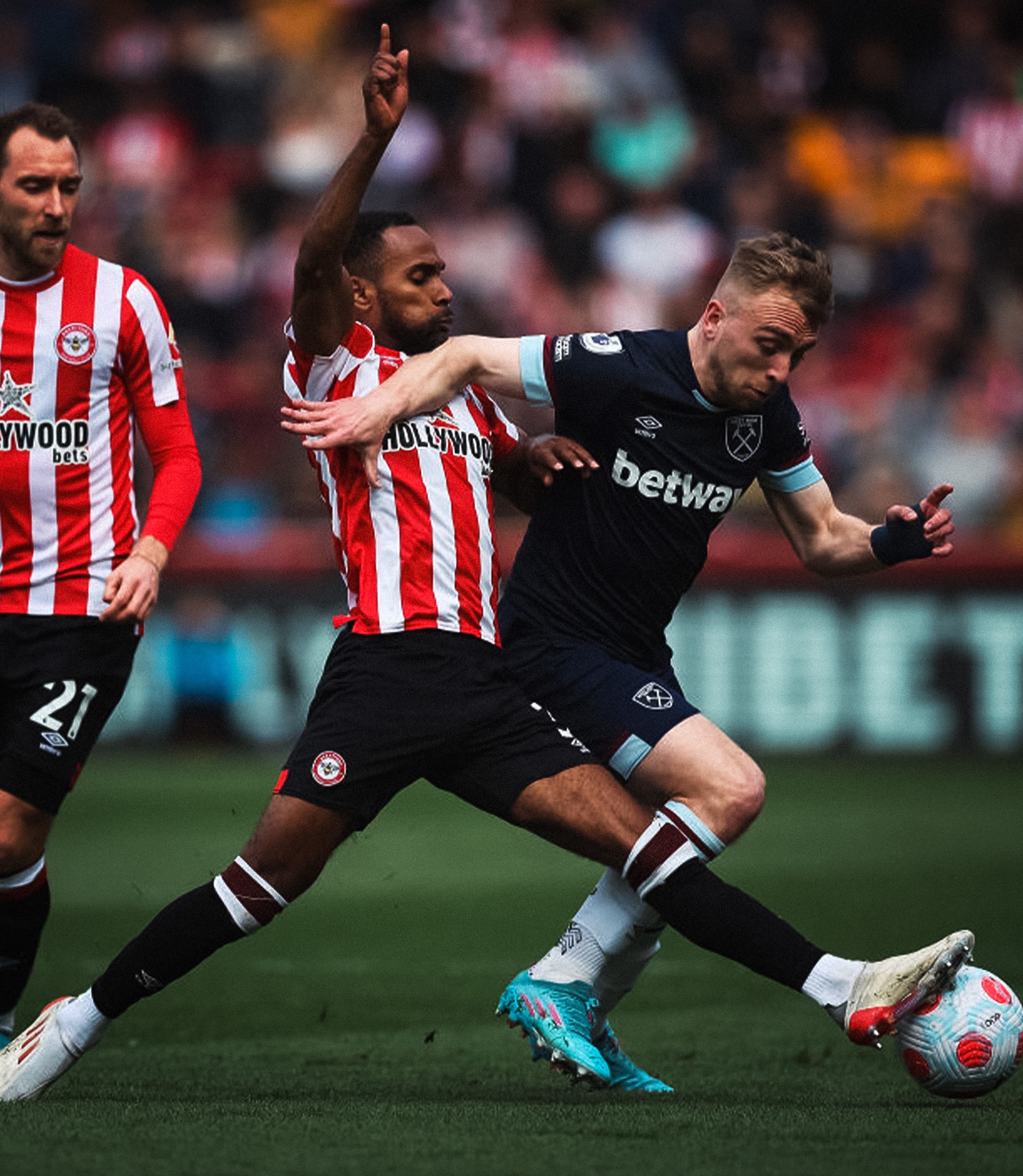 Brentford udaljio Vest Hem od Evrope, Norič ekipu Barnlija od opstanka