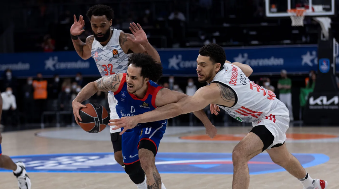 Efes gurnuo Bajern na Barselonu
